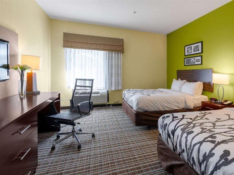Sleep Inn & Suites Harbour Pointe Brandermill Ngoại thất bức ảnh
