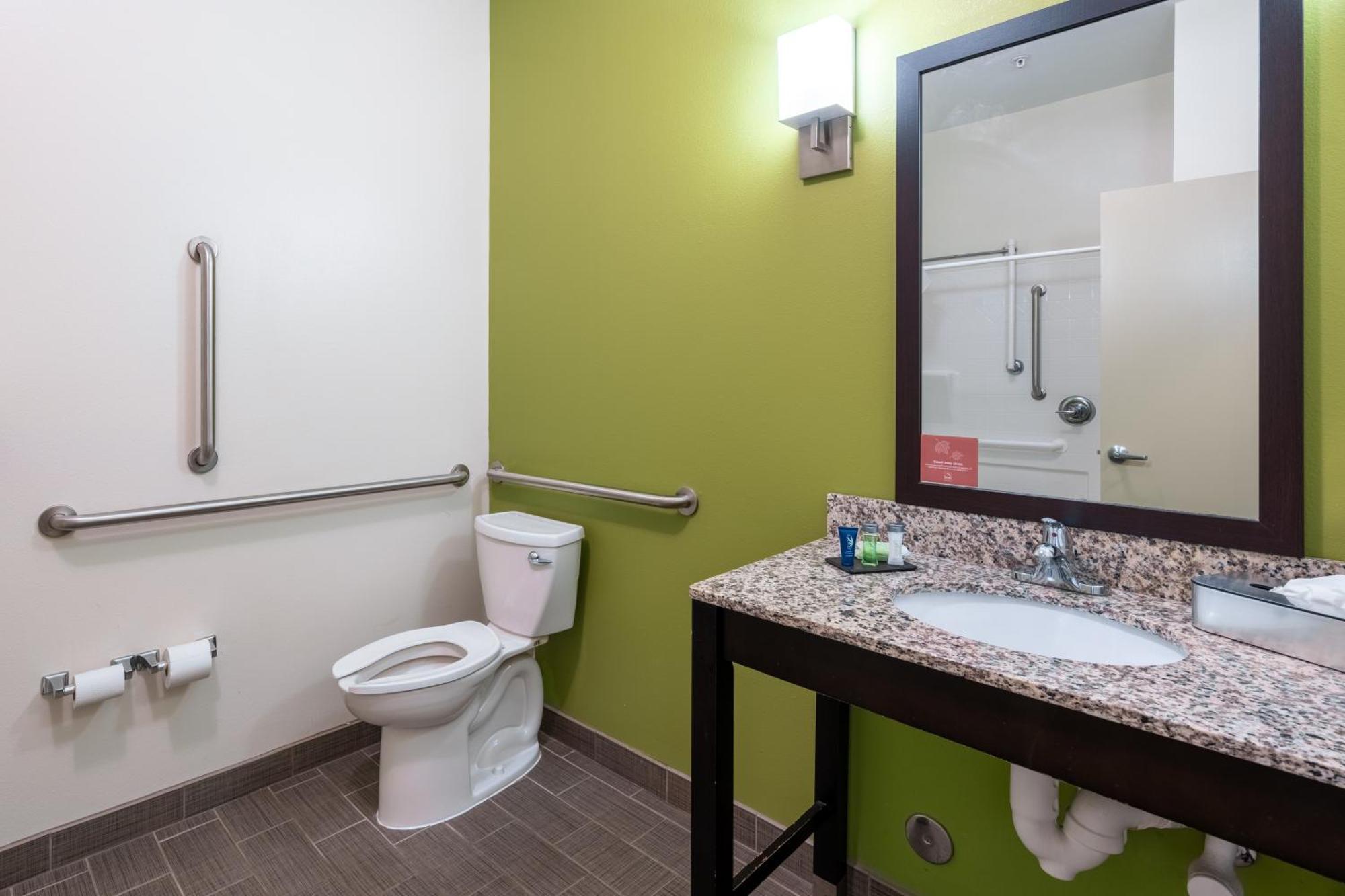 Sleep Inn & Suites Harbour Pointe Brandermill Ngoại thất bức ảnh